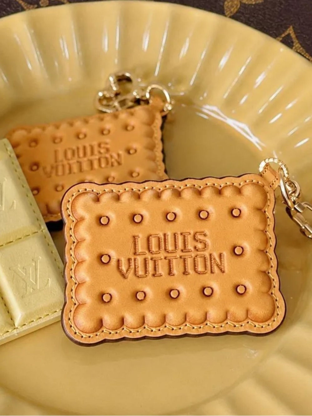 Tan Biscuit Key & Card Holder Charm